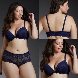 NWT Torrid lace push up plunge bra
